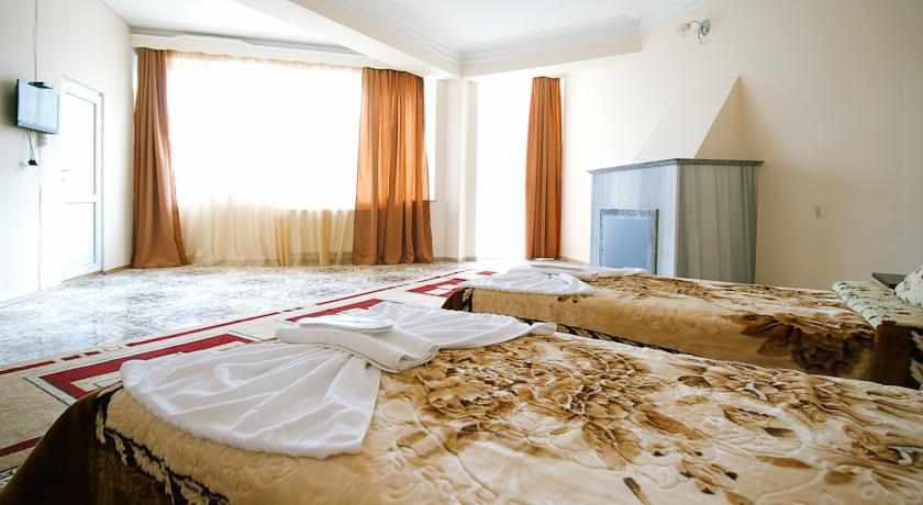Europa+T Hotel Tbilisi Zimmer foto